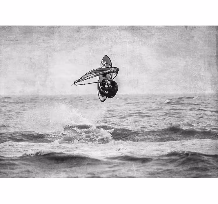 Sivé fototapety windsurf v bielej a čiernej - Tenstickers