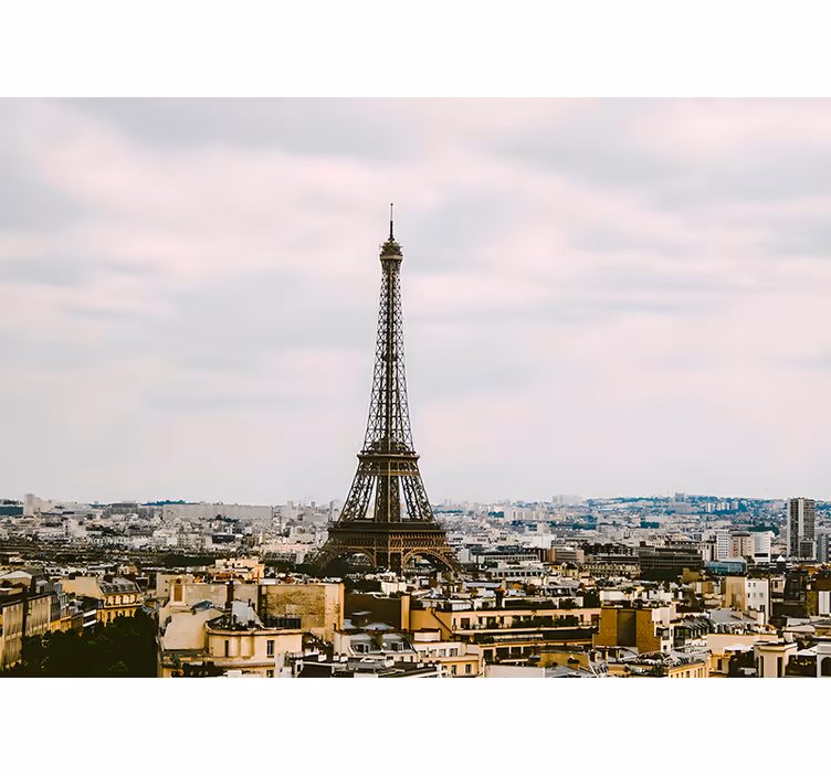 Eiffelova veža v strede paríža fototapeta - Tenstickers