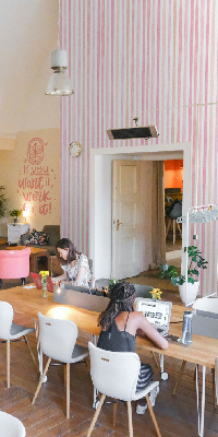 Sklepy, biura i lokale usługowe