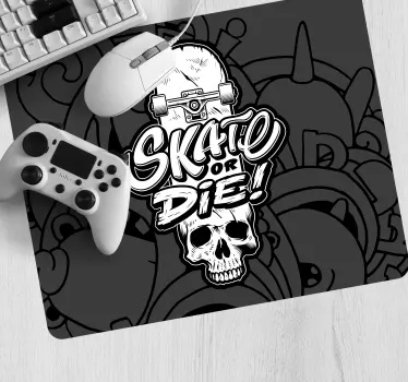 Herná podložka pod myš s grafikou lebky na skateboarde - Tenstickers
