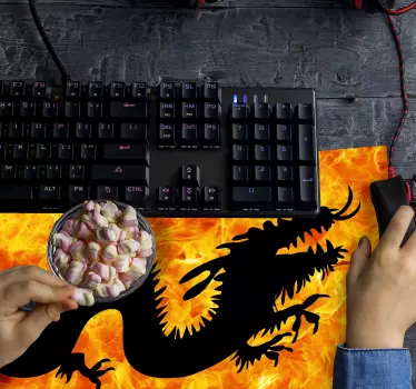Herná podložka pod myš silueta ohnivého draka - Tenstickers
