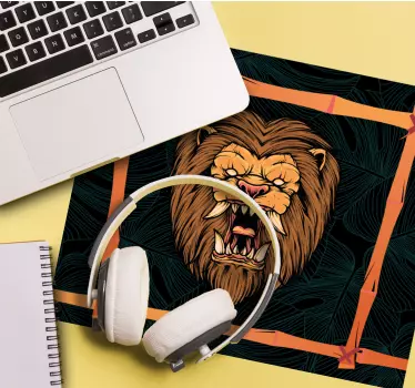 Originálna podložka pod myš s portrétom divokého leva - Tenstickers