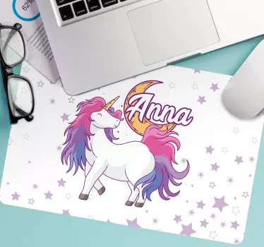 Podložka pod myš s menom hravý dizajn jednorožca - Tenstickers