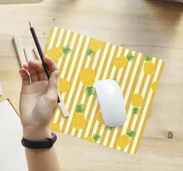 Podložka pod myš so vzorom ananás a pruhy - Tenstickers