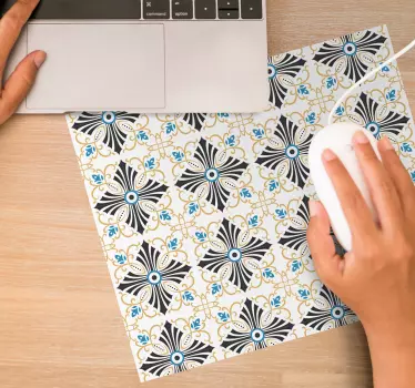 Podložka pod myš so vzorom elegantná botanická inšpirácia - Tenstickers