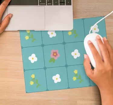 Podložka pod myš so vzorom kvetinové usporiadanie dlaždíc - Tenstickers