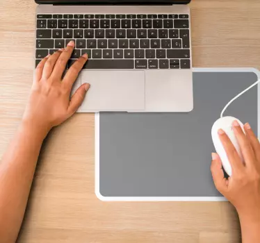 Podložka pod myš so vzorom minimalistická šedá plocha - Tenstickers