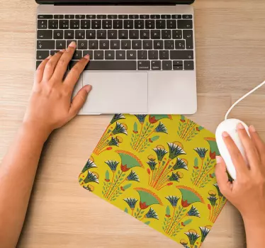 Podložka pod myš so vzorom Živá kvetinová ilustrácia - Tenstickers