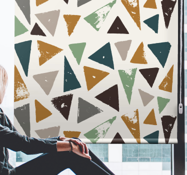 roleta do spálne motív geometrického trojuholníka - Tenstickers