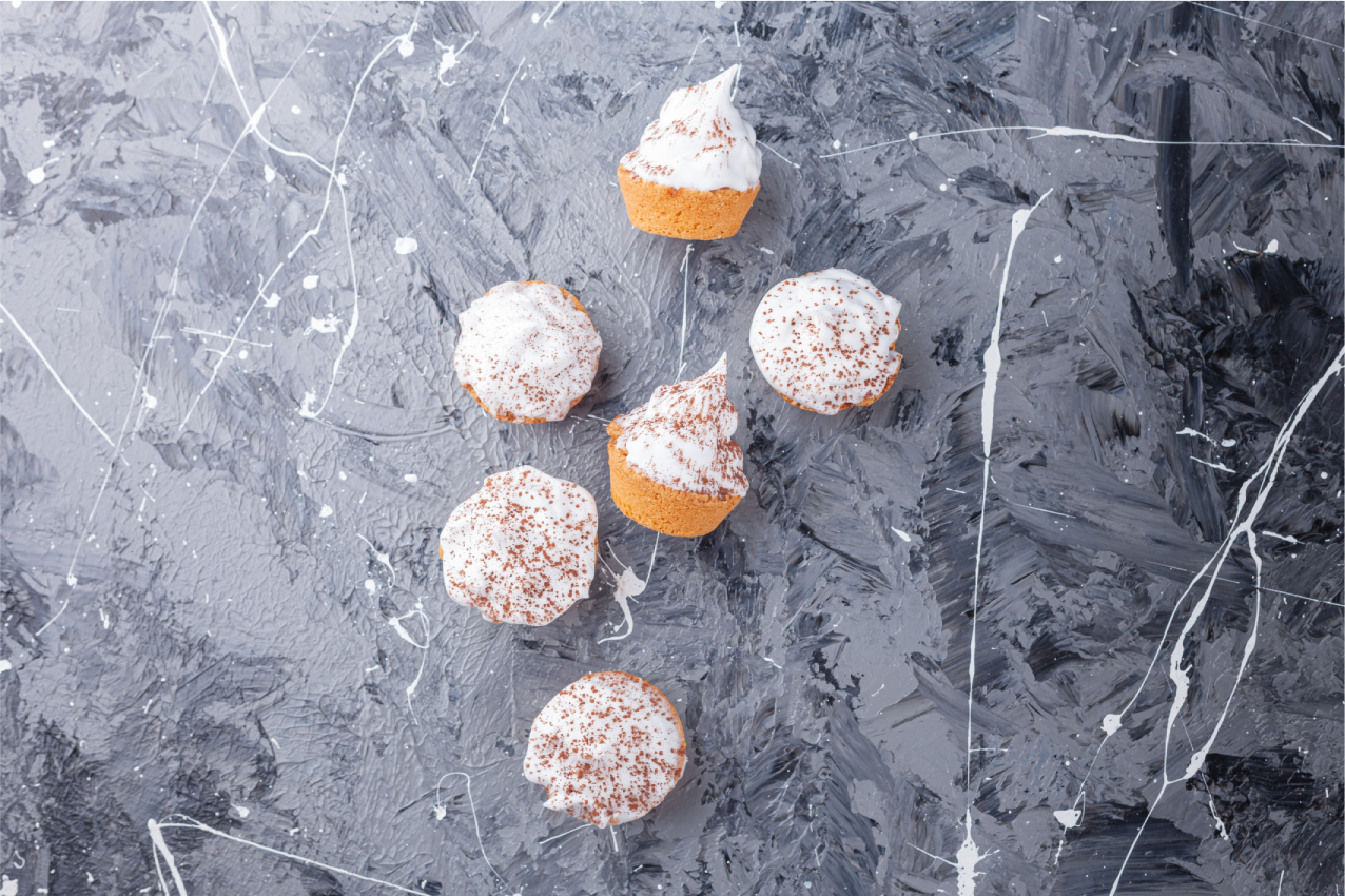 Originálne prestieranie chutné mini koláčiky - Tenstickers