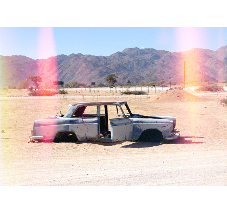 fototapeta moto opustené klasické auto - Tenstickers