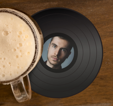 Disk s fotografickými personalizovanými pivnými podložkami - Tenstickers