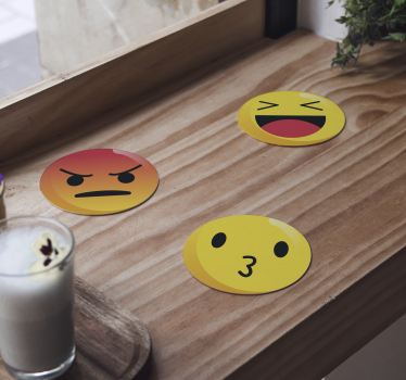 Emotikony podivínsky tácky - Tenstickers