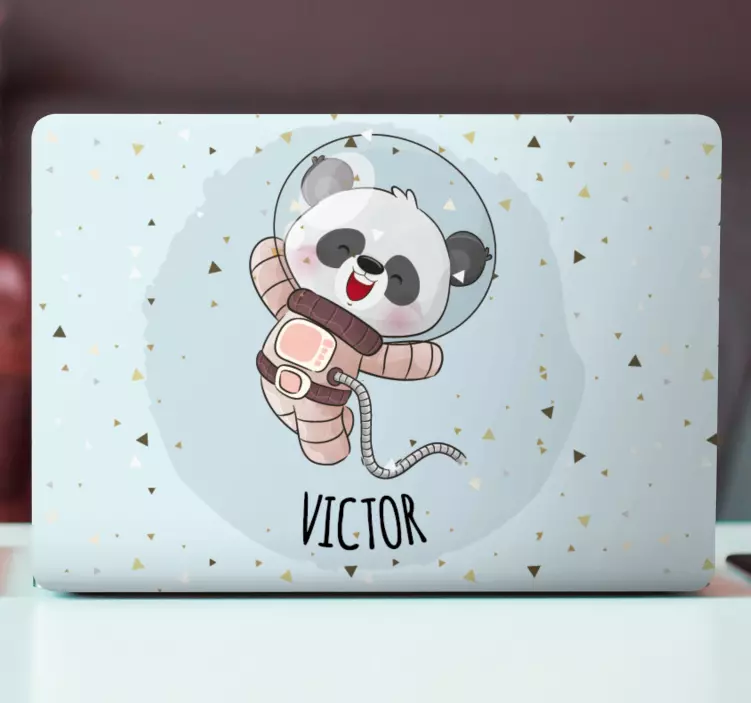 Nálepka na notebook rozkošná panda, ktorá báda v vesmíre - Tenstickers