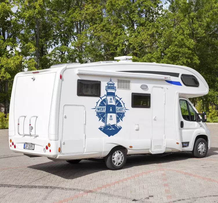 štítok obytného auta s majákom a kompasom - Tenstickers