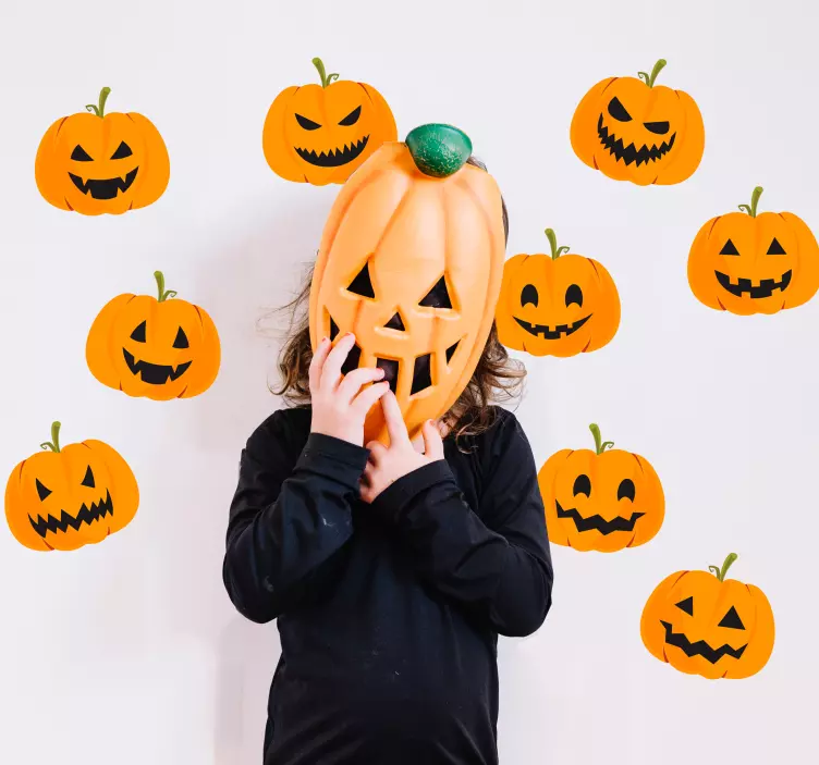 Nálepka tekvica halloween - Tenstickers