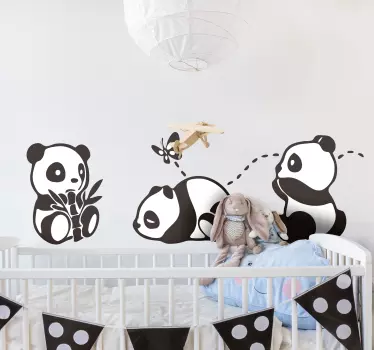 Nálepka pre deti hravá panda rodina - Tenstickers