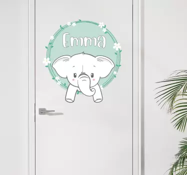 Slon s menovkou zo sklenených dverí - Tenstickers