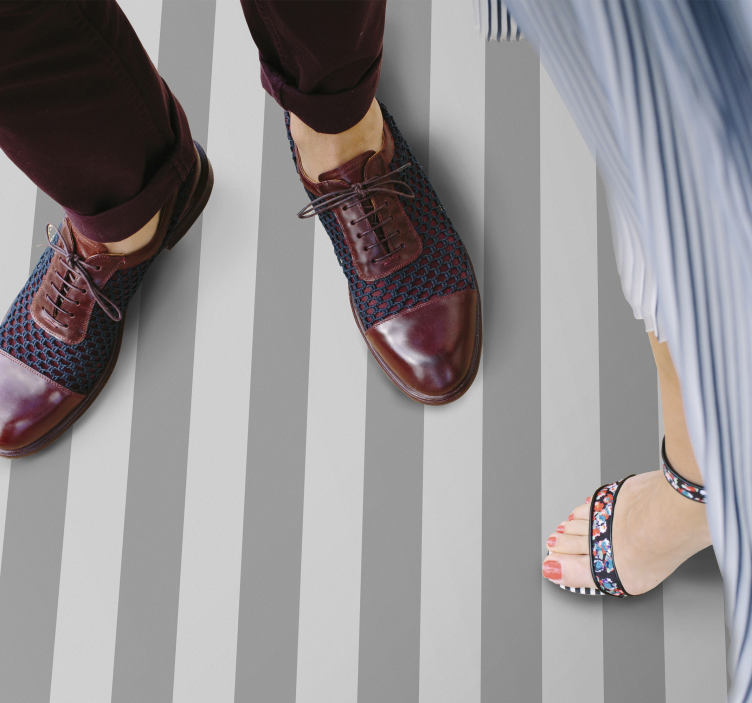 pruhovaný vinylový koberec hra šedej elegancie - Tenstickers