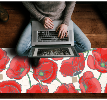 červené vlčie maky s béžovými štvorcami kvetinový koberec - Tenstickers