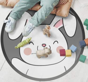 detský vinylový koberec biely zajačik - Tenstickers