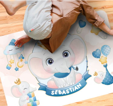 Roztomilý slon pre chlapca s menom detská podložka - Tenstickers